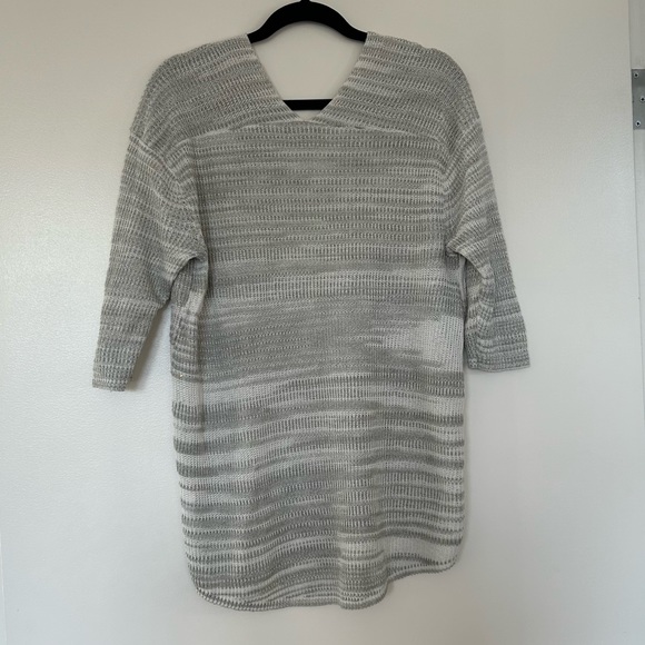 Express Grey and White Sweater, Small - Picture 4 of 5